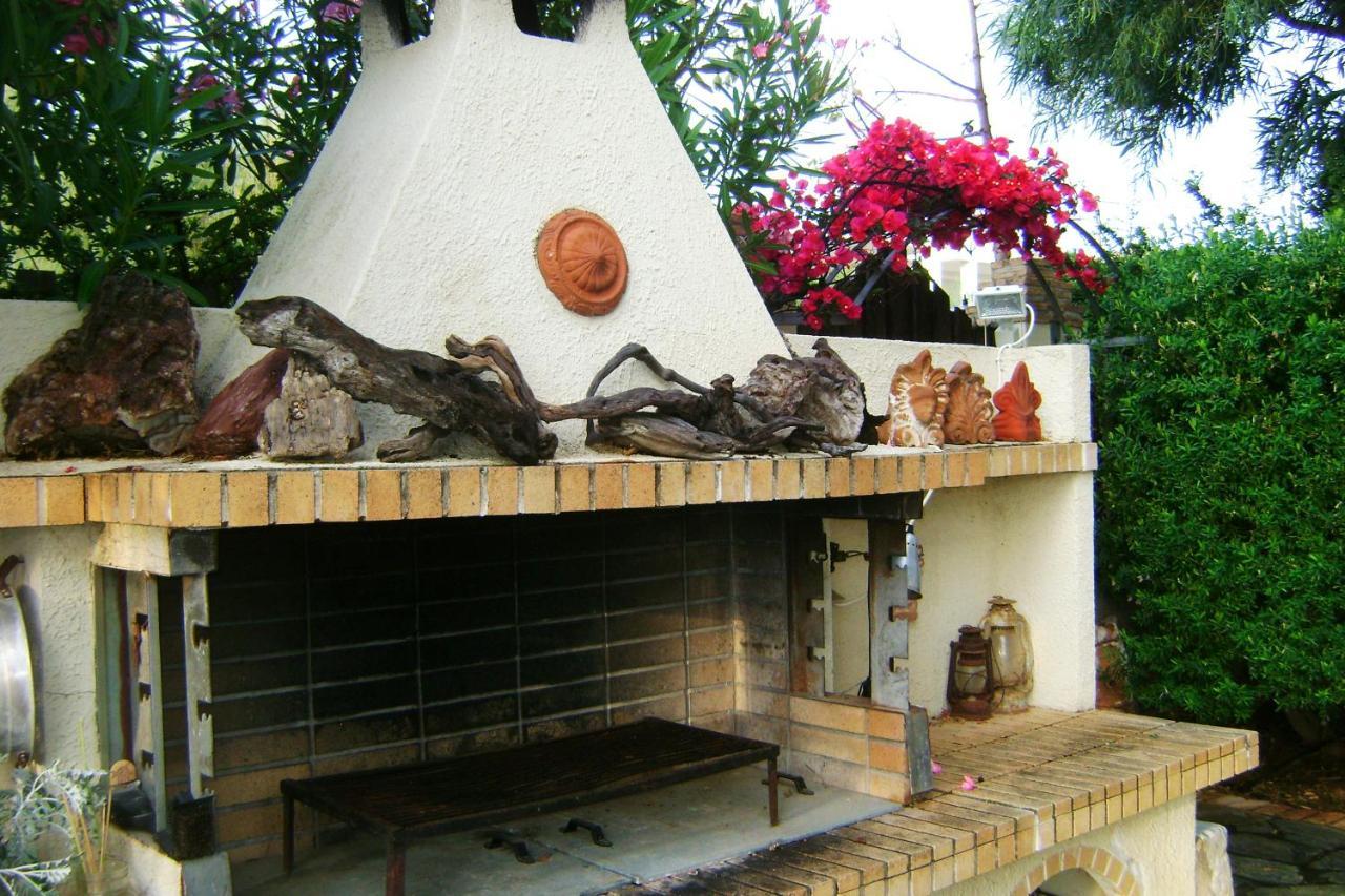 Villa Eleni Szúnio Kültér fotó